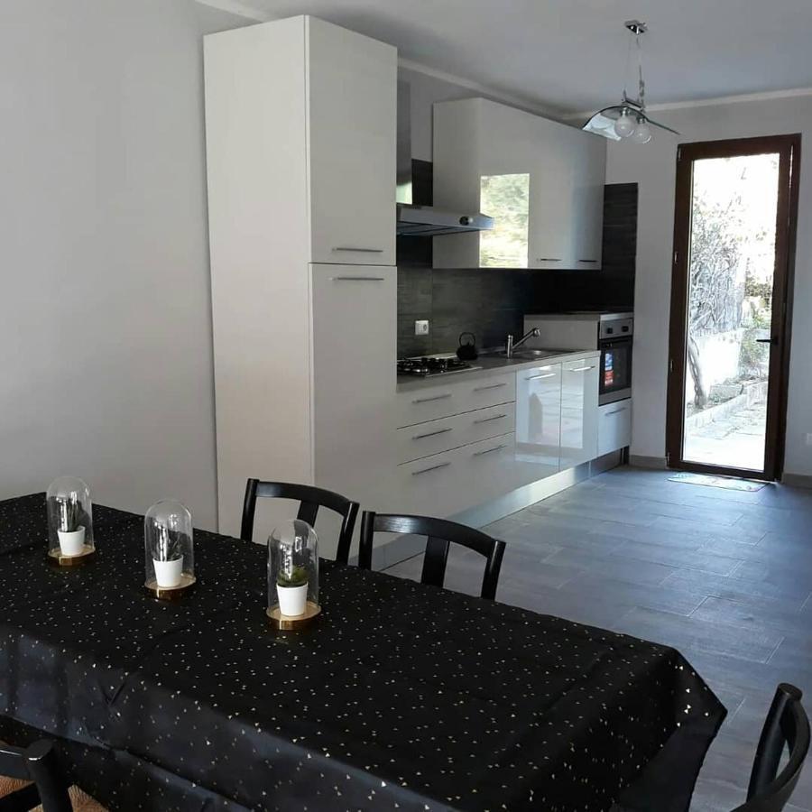 Sweethouse Pula Holiday home Porto Columbu - Perd'E Sali